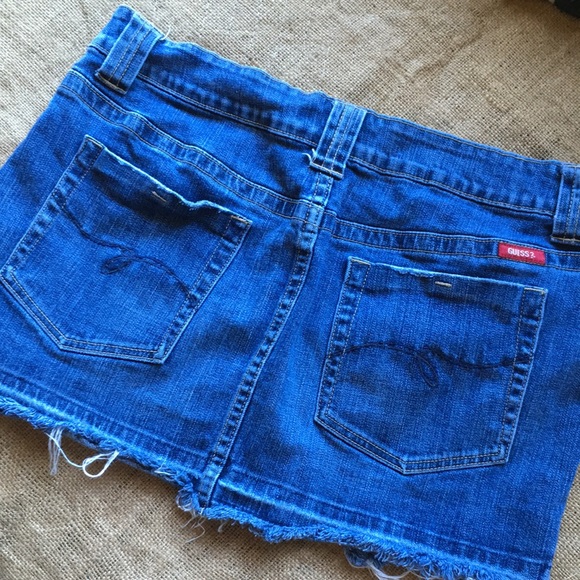 Guess Jean Skirt Size 31 - Picture 2 of 5